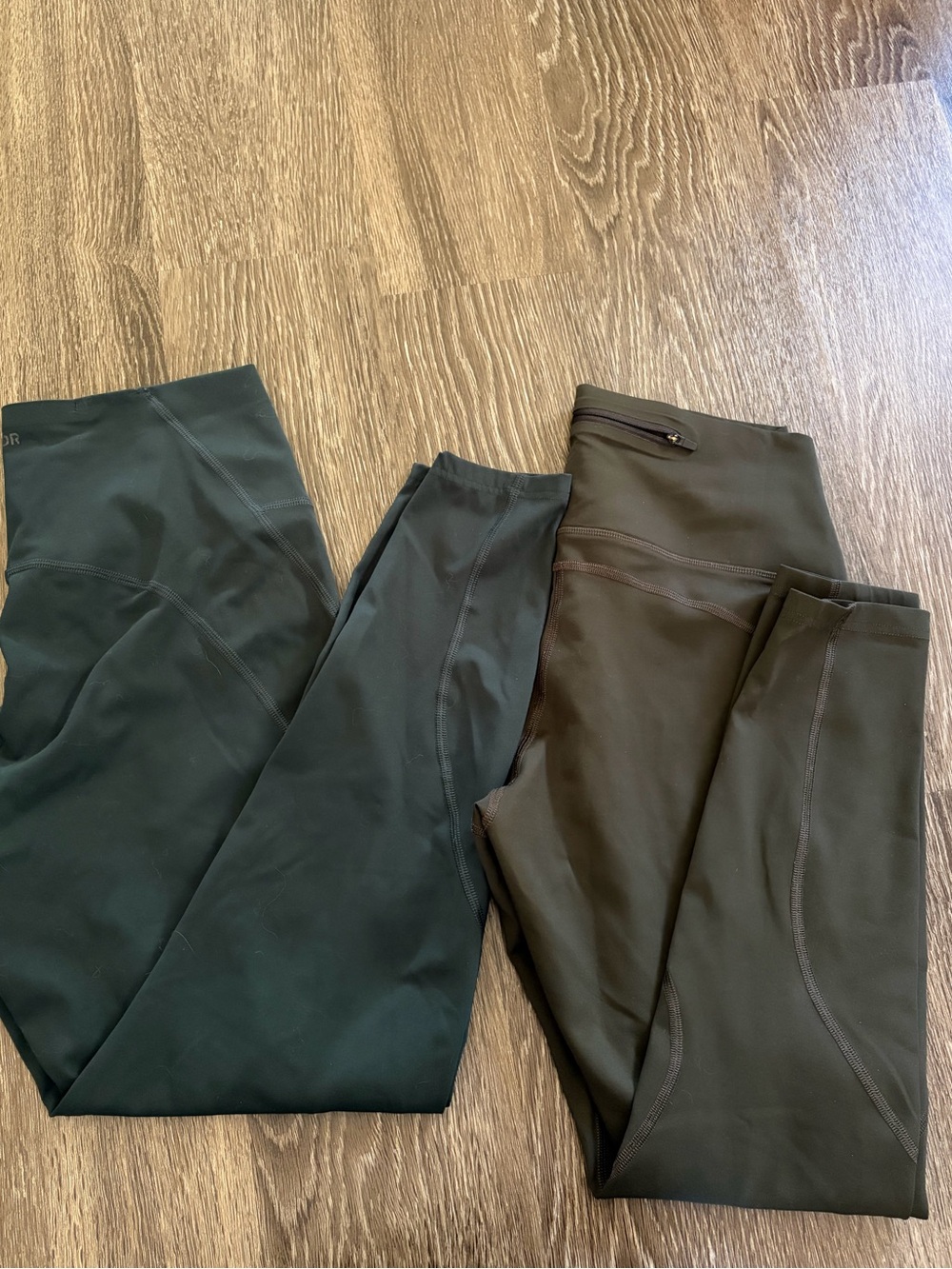 Performance Leggings LNDR